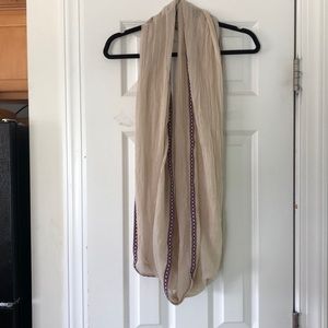 Infinity scarf